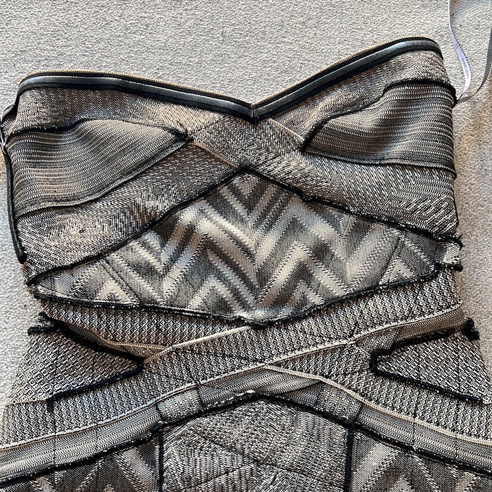 COPY - Herve leger dress - Picture 9 of 15